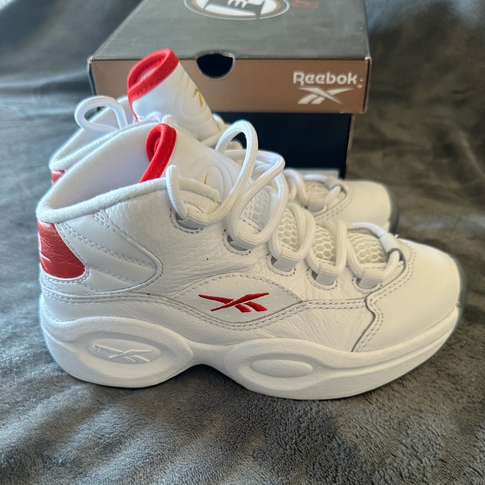 BNIB Kids Reebok sneakers